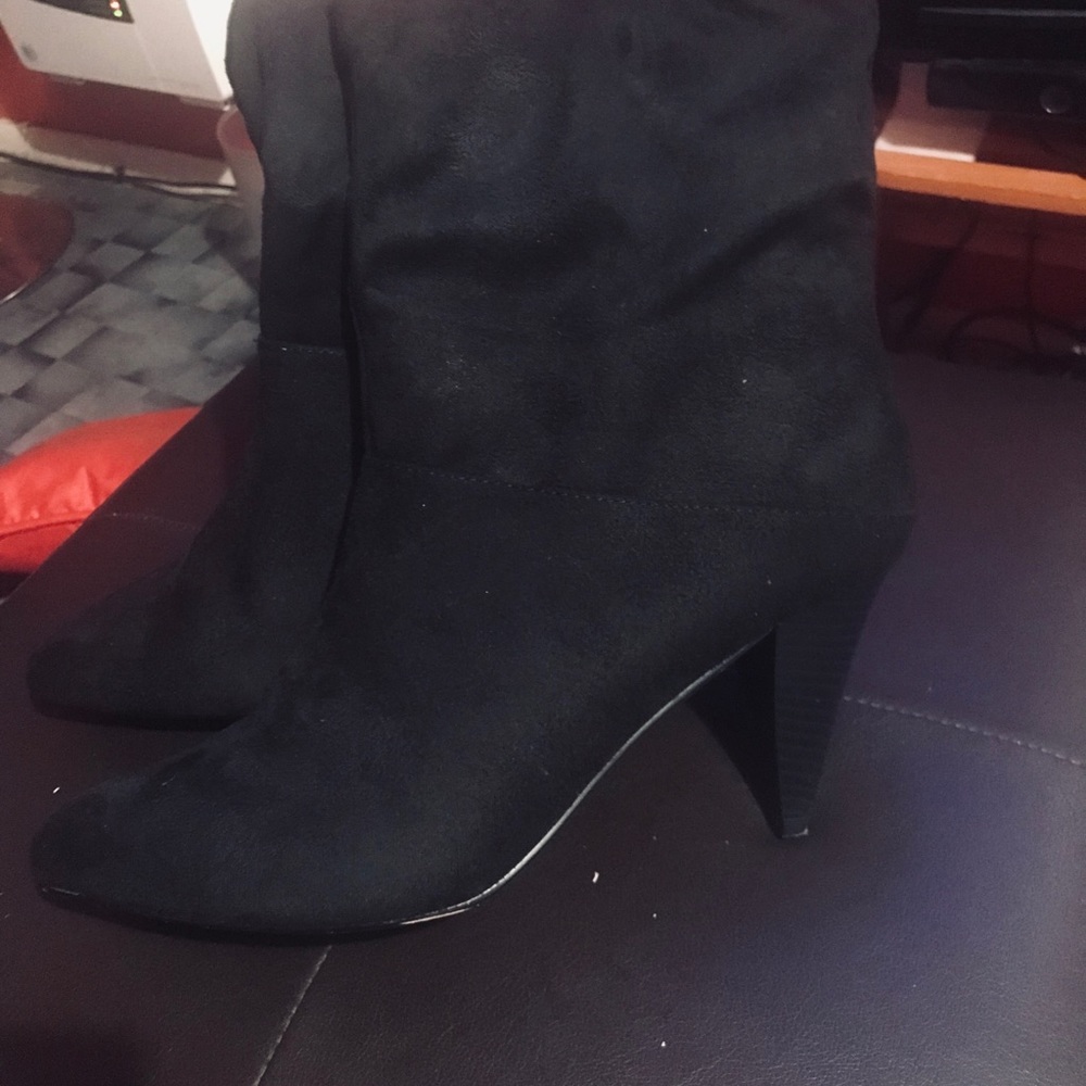 Express Boots - Picture 6 of 6